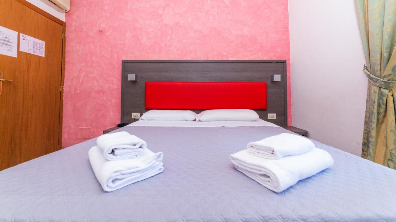 Hotel Center 1 Roma Eksteriør bilde